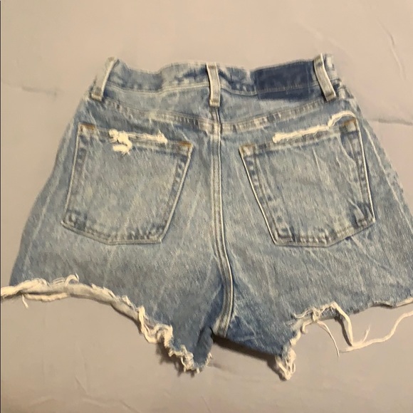 ABERCEOMBIE & FITCH DENIM SHORTS - Picture 2 of 3